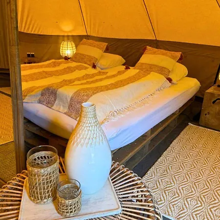 Camping Glamping Bivak - Urban Gardens Gand