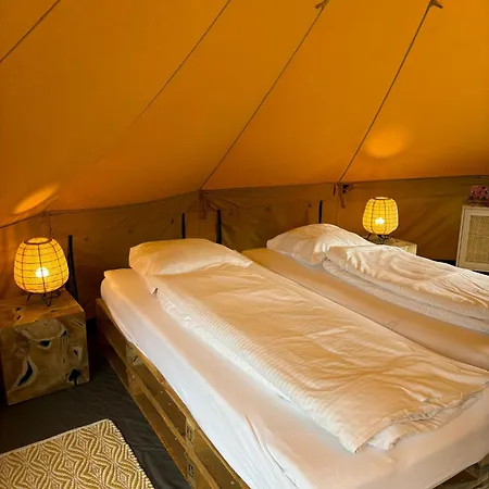 Camping Glamping Bivak - Urban Gardens *